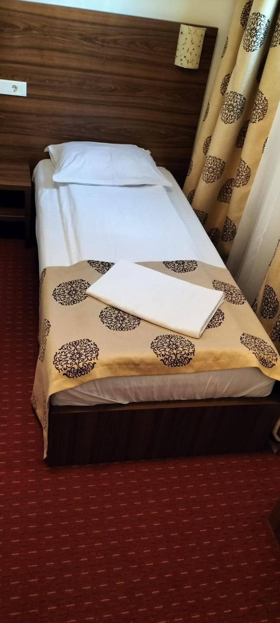 Hostel Orhideea Buzău Eksteriør billede