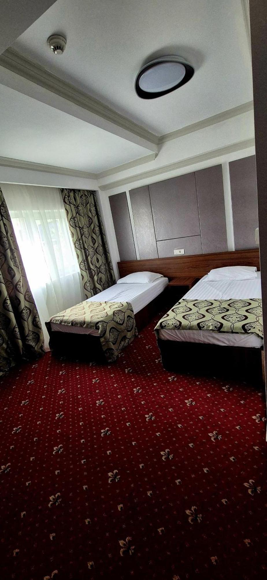 Hostel Orhideea Buzău Eksteriør billede